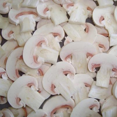 Champignons en lamelles fines 