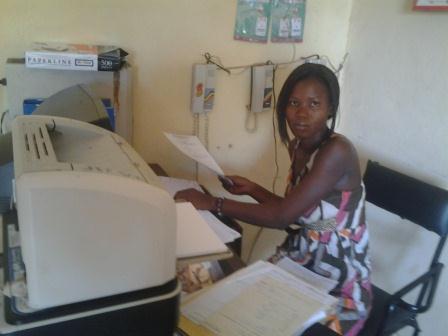 SECRETAIRE 