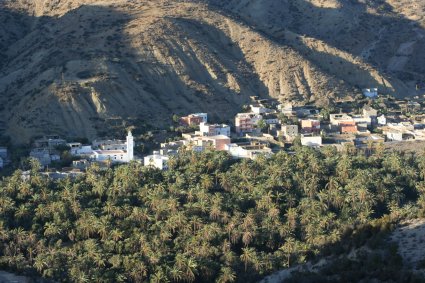 VUE SUR LE VILLAGE D'INRAREN