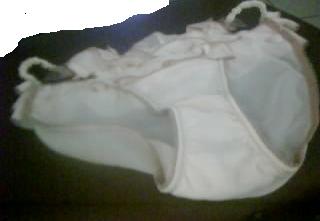 https://static.onlc.eu/lingeriesOEU//125778587779.jpg