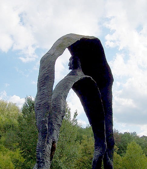 monument rennes-les-bains copyright thierry espalion