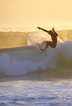 école de surf, club de surf, cours de surf, apprendre le surf, spot de surf, spot de surf bretagne